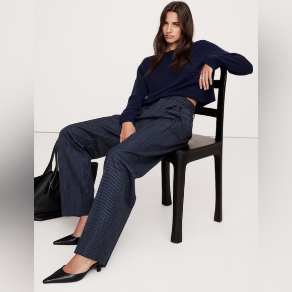 BANANA REPUBLIC RELAXED WIDE-LEG ITALIAN WOOL PANT - Picture 1 of 12